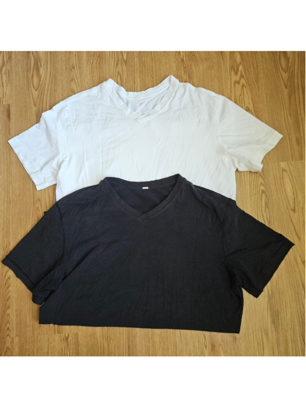 Lululemon White & Black V-Neck Tshirts Set of 2 Mens Solid Athleisure Active